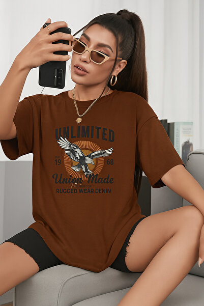 E-ROMA Μπλουζάκι με απεριόριστο εμπριμέ Oversize