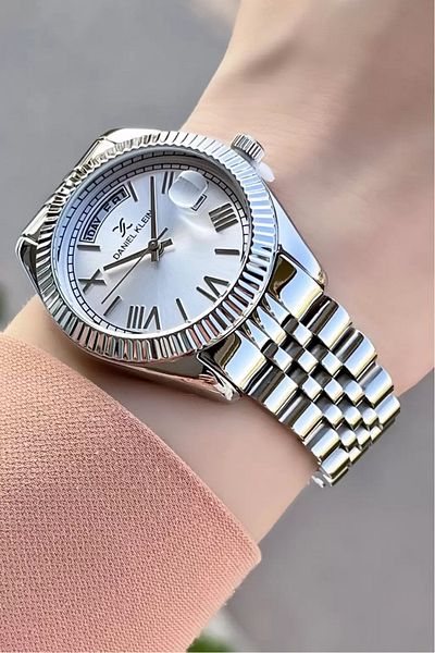 Daniel Klein Silver Color Women's Wristwatch