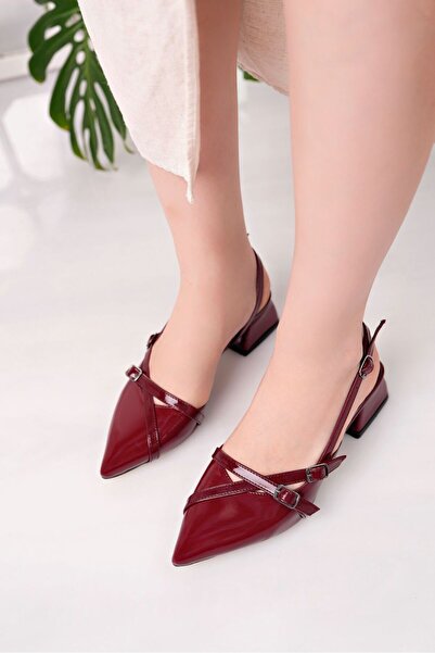 VİP SMR MODA Alacsony sarkú alkalmi balerinák - nyitott hátú, hegyes orrú VIP 32