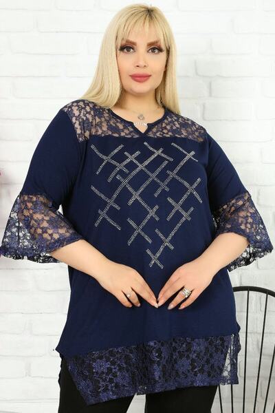 Kheos Stone Printed Lace Detailed V-Neck Short Sleeve Slit Tunic on the Front