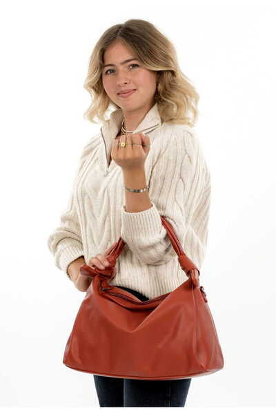 Emily & Noah Beutel E&N Pantin RUE 09