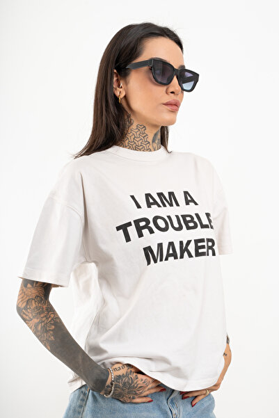 VAS.QUE Unisex Cateye Retro Sunglasses Uv400