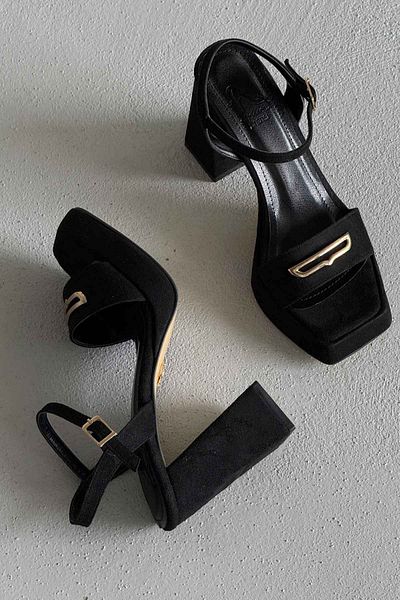 AYAKKABI PRENSİ Demi Accessory Detailed Black Suede Platform Women's Thick Heeled Shoes 11cm