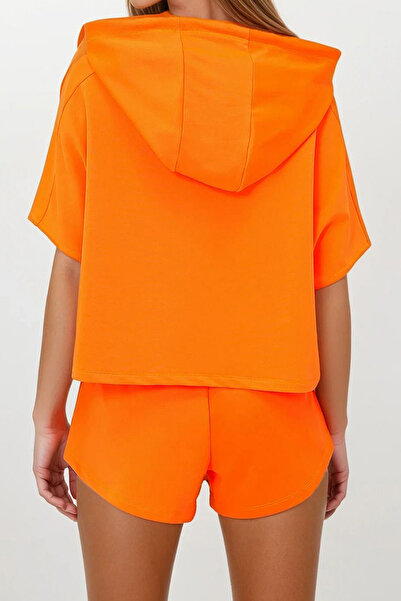 VAGGON Women's Orange Hooded Crop Sweatshirt and Shorts Set Prmx760-001-Tk