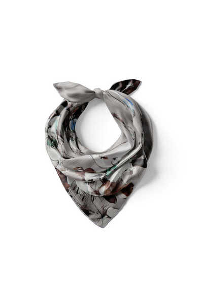 Bursa İpek Anemone Patterned Gray Silk Handkerchief