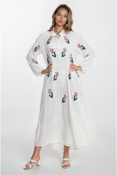 VAGGON Rochie de damă ALBĂ, broderie, guler judecător, cu șireturi, mărime mare VS00321