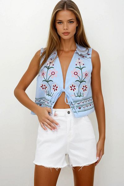 VAGGON Women's White 5 Pocket Tassel Detailed Denim Shorts Vs00254