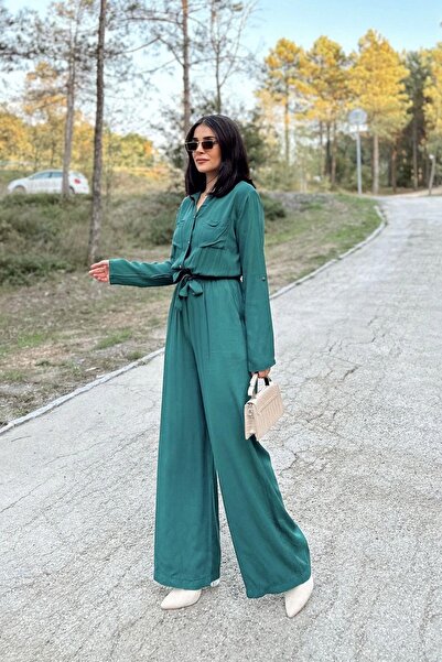 NEW LAVİVA Women's Emerald Green Long Sleeve, Round Neck, Elastic Waist and Belt, Double Pocket, Loose Jumpsuit