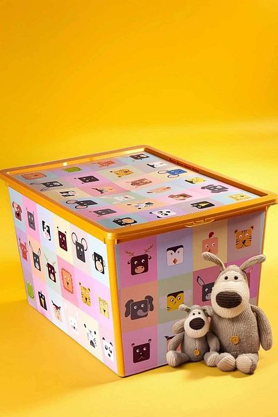 QUTU Trend Box Looking Learning Toy Storage Box 50 Liters with Wheels