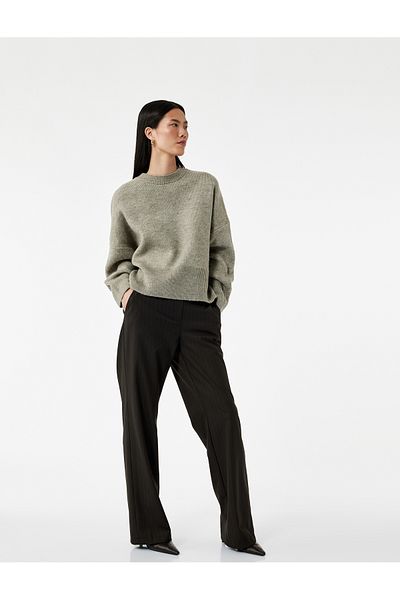 Koton Long Sleeve Crew Neck Oversize Knitwear Sweater