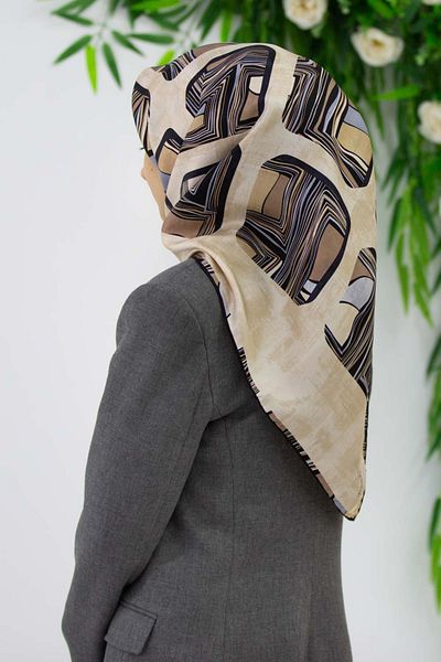Vissona Geometric Square Print Mink Silk Scarf - Gray Color, 100% Twill, 90X90 - Hand Stitched