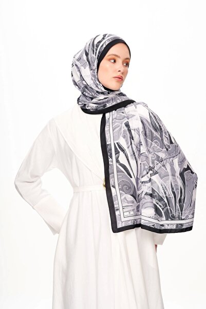 MOISCARF Fleur De Brume Patterned Shawl Dark Gray