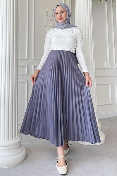 InStyle Pleated Gray Skirt