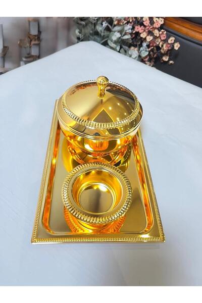 aljahwari Date set with tabsi and a medium golden plate