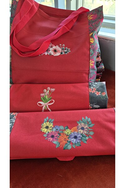 Makyajistanbul Shoulder Bag on the Market in the Sea