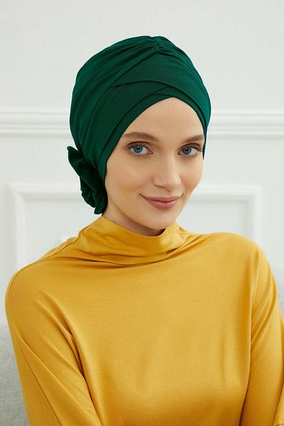 Aisha's Design Cross Rose Bonnet, B-26