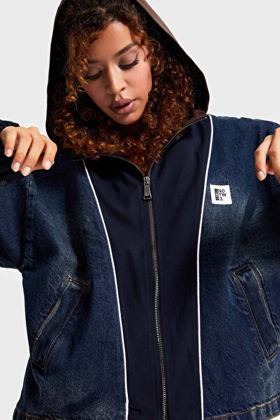 its basic Kadın Kot Rengi Denim Dokuma Çift Parça Kumaş Oversize Kapüşonlu Tasarım Denim Ceket