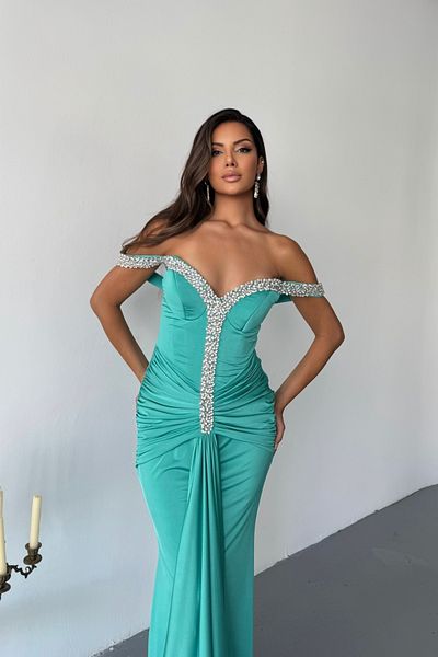 İyem Abiye Pendant Sleeve Gathered and Stoned Crystal Fabric Stylish Evening Dress Isabelle Slim Fit
