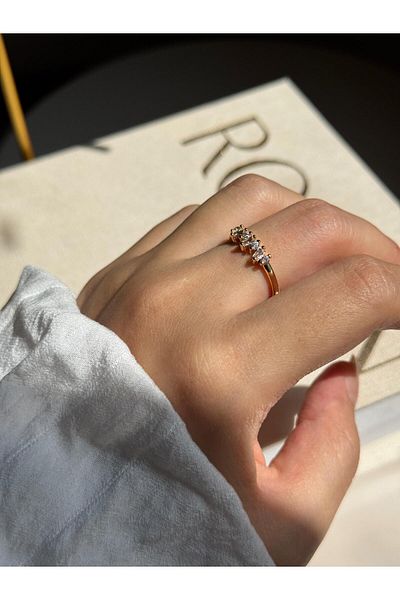 LEROSY CO Gold Color Stone Detailed Women's Steel Ring – Elegant and Sparkling Design |   Lerosy Co.
