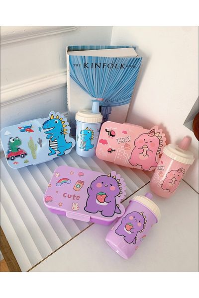 Generic Lunch box with water bottle and spoon accessories