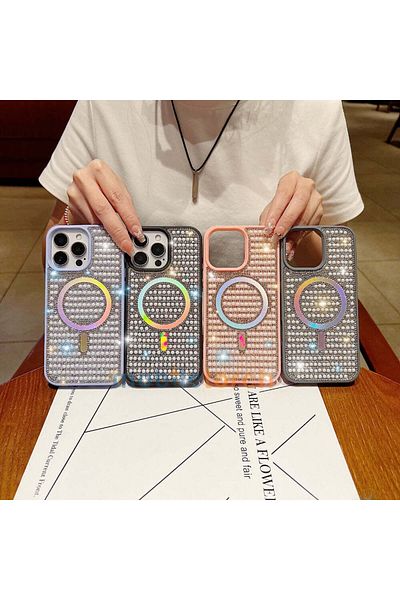Toybox Shining Star and Pearl Diamond Magsafe Phone Case - iPhone 15 Pro
