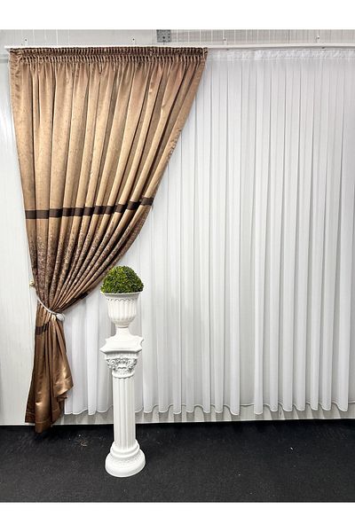 Metropolitan Concept Bolt drapery, worked on 10 cm wide rejansa