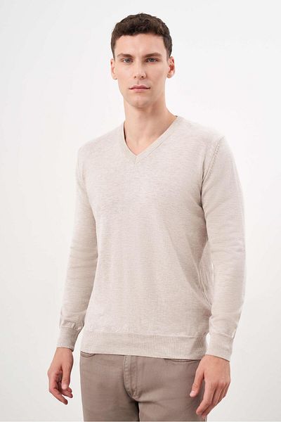 Morven Men's Beige Basic V-Neck Dynamic Fit Comfortable Cut Knitwear
