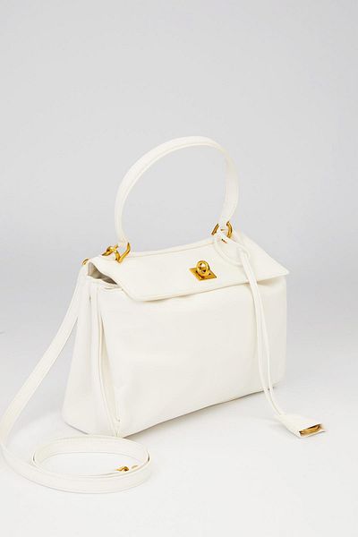 Levidor White Accessory Detailed Handbag