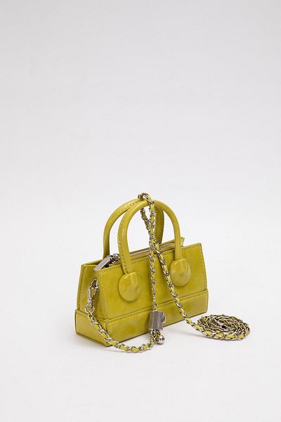 Levidor Green Adjustable Lock Detailed Handbag
