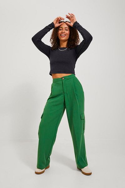 Jack & Jones Women's Long Sleeve Crop T-Shirt - Feline