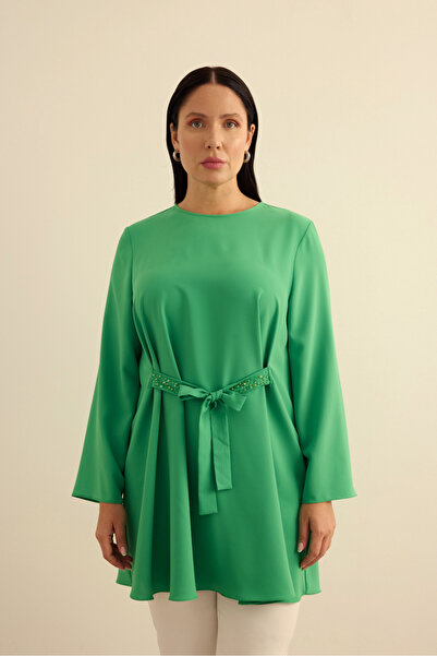 Aker Kemeri İşlemeli Dökümlü Tunik