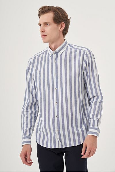 Morven Men's Navy Blue Cotton Trend Dynamic Fit Button Collar Shirt