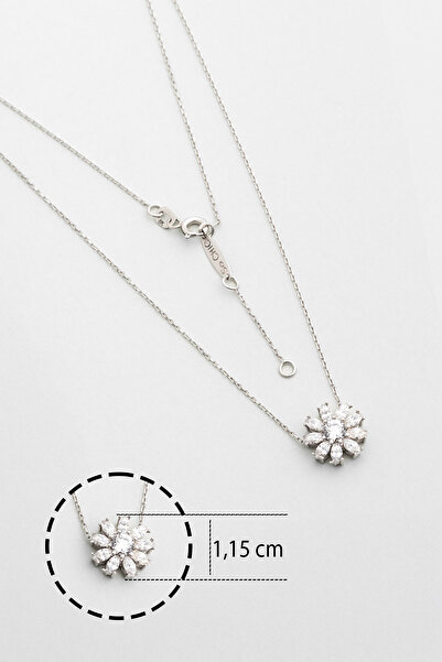 So CHIC... Beyaz Altın Sertifikalı Premium Created Taşlı 42 Cm Çiçek Kolye