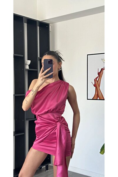 boutiquen Linich&Co Satin Dress with Tie Detail