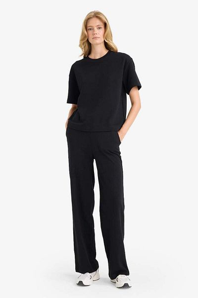 DeFacto New Season Wide Leg Wide Leg Sweatpants with Elastic Waist and Pockets Basic Plain