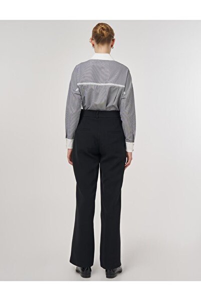 Kayra Düğme Detaylı Kumaş Pantolon Siyah
