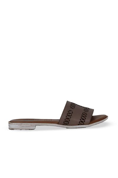 Bueno Shoes Gray Leather Women's Flat Slippers 01We2302