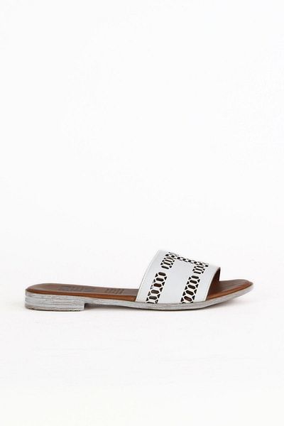 Bueno Shoes White Leather Women's Flat Slippers 01We2302