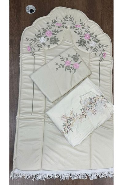 Brides Embroidered padded sponge prayer rug with 3-piece broken prayer sheet