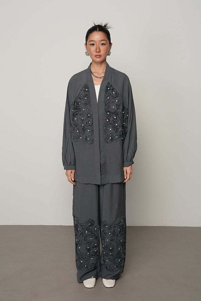 Suzi Embroidered Design Kimono 34542