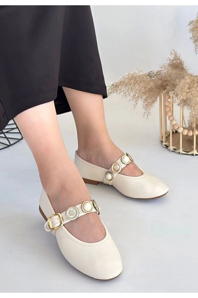 STILVANA Atnis Beige Leather Ballerina Shoes