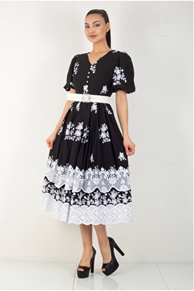 star form Çiçek Desenli Güpür Detaylı Kemerli Elbise