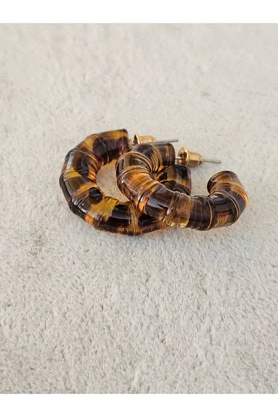 SiestaAccessories Leopard Pattern Acrylic Twist Hoop Earrings