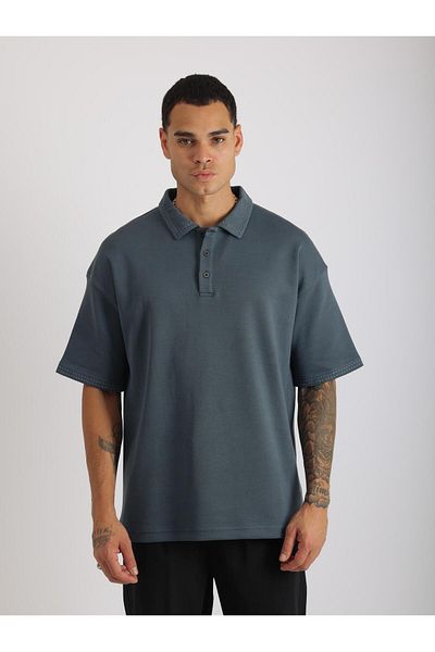 EGHO Double Pique Fabric Loose Fit Men's Polo Neck T-Shirt with Collar and Sleeve Stitching Detail