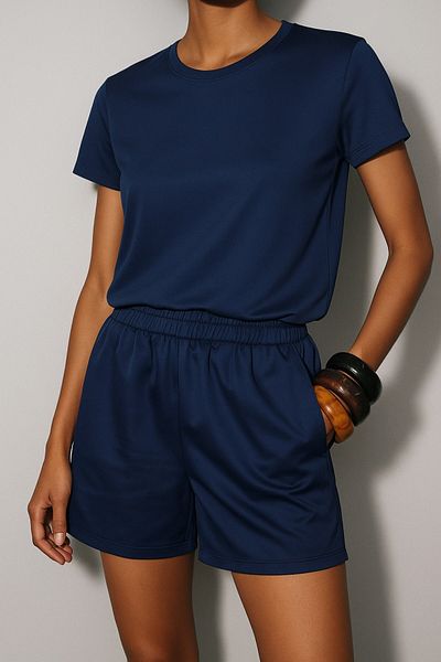 HAKKE piped shorts t-shirt set