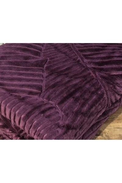 Sarar Sultan Double Embossed Blanket Boxed 220 X 240