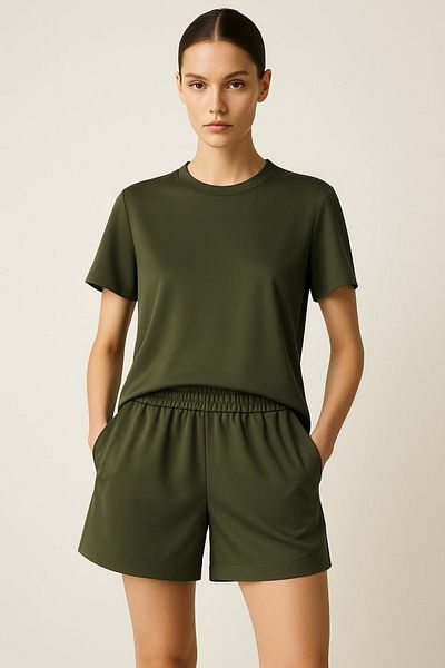 HAKKE piped shorts t-shirt set