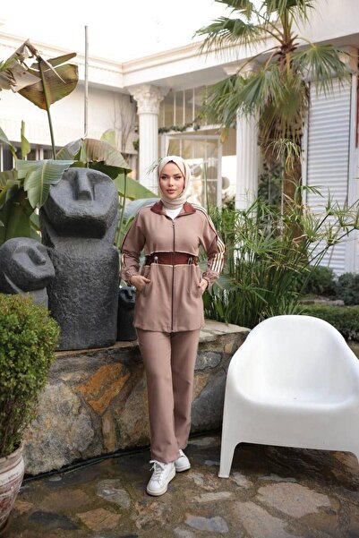 ZARERA Stylish and Comfortable Hijab Sports Set