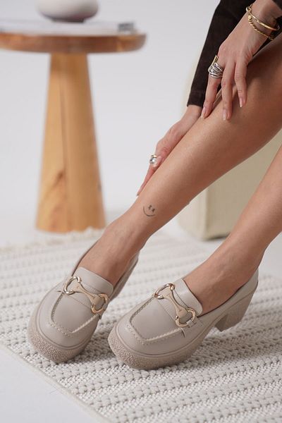 ripuvainen Loreva Women's Stylish Buckle Detailed Daily Heeled Shoes - Beige