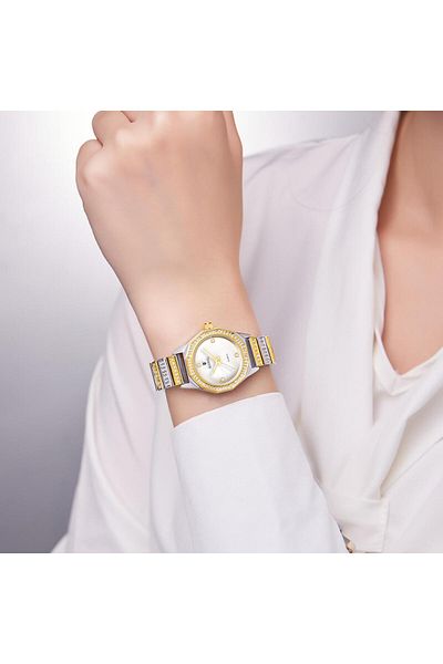 Re Women's watch with attractive elegance